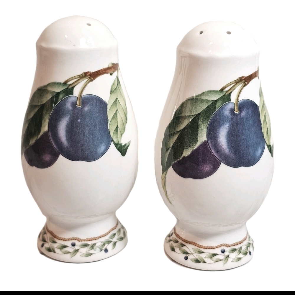 Royal Orchard White Noritake Primachina Salt and Pepper Shaker Set